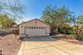 10010 E Domenic Ln, Tucson, AZ 85730