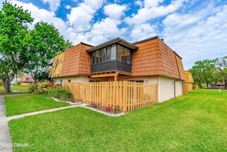 137 Moonstone Ct, Port Orange, FL 32129