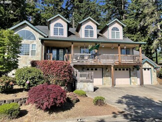 3338 Zachary Ln, Eugene, OR 97405