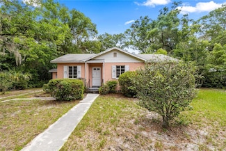 1425 NE 9th St, Gainesville, FL 32601