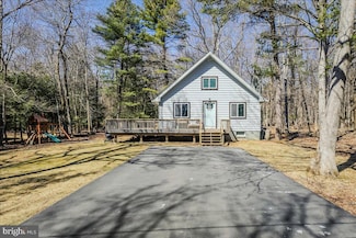 31 Junco Ln, Albrightsville, PA 18210