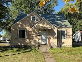 402 Deleglise St, Antigo, WI 54409