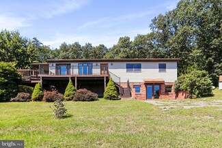 188 Scenic View Ln, Paw Paw, WV 25434