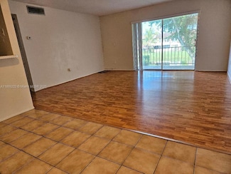 10373 N Kendall Dr Unit H7, Miami, FL 33176
