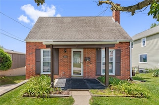 890 Rolling Rock Rd, Pittsburgh, PA 15234