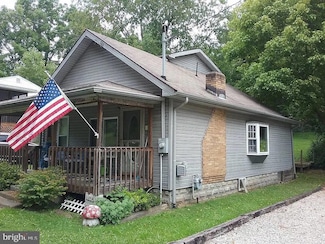 1511 Wilbur St, Parkersburg, WV 26101