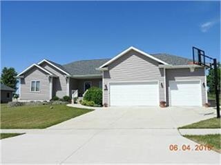 704 Joan Terrace, Marshalltown, IA 50158