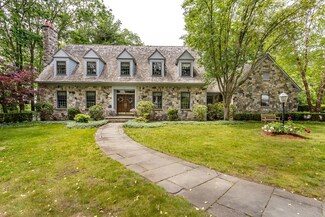 30 Raven Rd, Canton, MA 02021