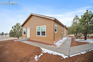 20 Apache Cir, Florissant, CO 80816