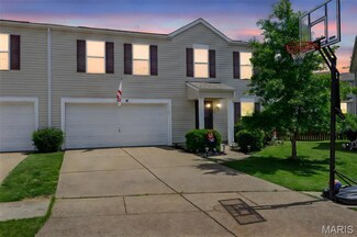 18 Bridgeton Ct, Wentzville, MO 63385