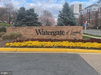 309 Yoakum Pkwy Unit 905, Alexandria, VA 22304