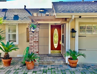 35.5 Kent Ct, Moraga, CA 94556