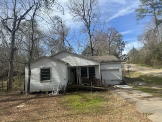417 2nd St, Jasper, TX 75951
