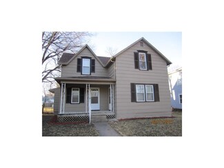320 W 3rd Ave, Garnett, KS 66032