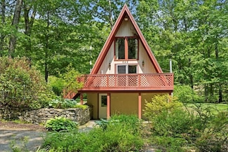 245 Sutton Rd, Webster, MA 01570