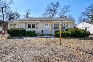 62 Charles St, Dracut, MA 01826