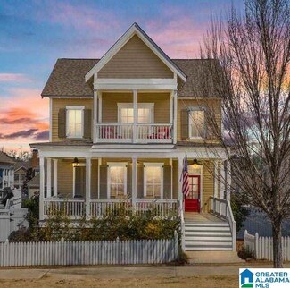4216 Memorial Park Cir, Hoover, AL 35226