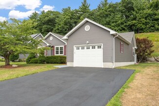 23 Deacon St, Northborough, MA 01532