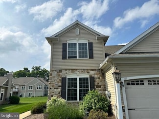 107 Bluebell Dr, Mechanicsburg, PA 17050