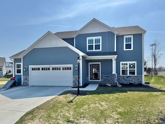 613 Cherry Ct, Hartland, WI 53029