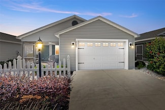 2142 Weber Ct, The Villages, FL 32163
