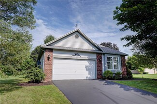 36 Hampshire Ln, Mendon, NY 14506