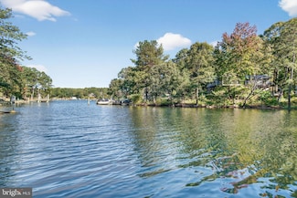 12963 Mills Creek Dr, Lusby, MD 20657