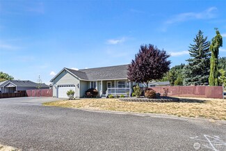 823 SW 21st St, Chehalis, WA 98532