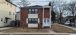 2272 Victory Blvd, Staten Island, NY 10314