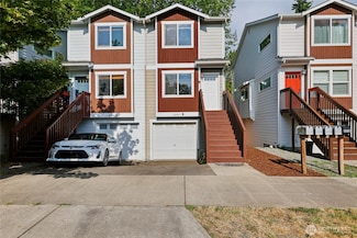 8450 25th Ave SW Unit B, Seattle, WA 98106