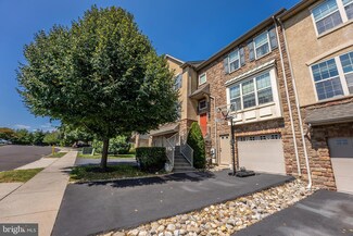 54 Lilly Dr, Feasterville Trevose, PA 19053
