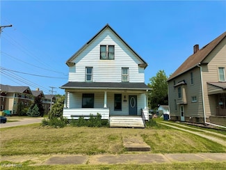 202 E Prospect St, Girard, OH 44420