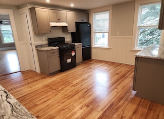 63 Fifth Ave Unit 2, Worcester, MA 01607