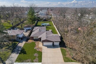 15400 Laramie Ave, Oak Forest, IL 60452