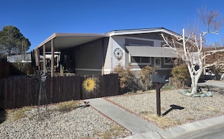 2315 Mcgalliard Ave Unit 4, Bishop, CA 93514