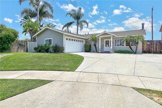 2925 E Madison Ave, Orange, CA 92867