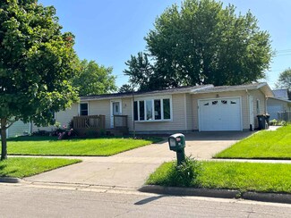 914 29th Ave, Monroe, WI 53566