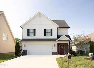 2834 Mccoy St, Kingsport, TN 37664