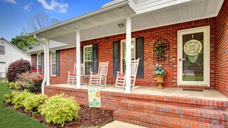 17519 Martin Dr, Athens, AL 35611