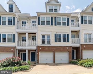 13933 Hollow Wind Way Unit 101, Woodbridge, VA 22191