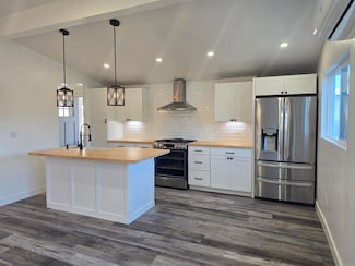13162 Highway Business 8 Unit 198, El Cajon, CA 92021