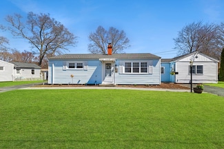 20 James St, Bellingham, MA 02019