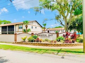 415 Banana Cay Dr Unit J, South Daytona, FL 32119