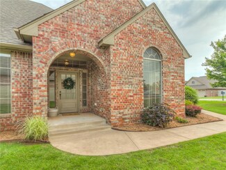 17717 Griffin Gate Dr, Edmond, OK 73012