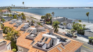 3701 Riviera Dr Unit 11, San Diego, CA 92109