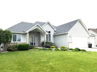 1404 26th St SW, Austin, MN 55912