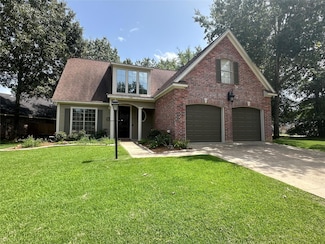 1103 Pelican Creek Dr, Shreveport, LA 71106