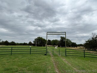 591 Peanut Trail, Hendrix, OK 74741