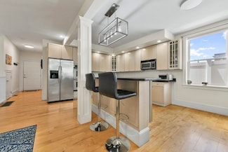 714 E 4th St Unit 1, Boston, MA 02127