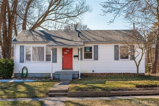 1004 Ansel Dr, Dayton, OH 45419